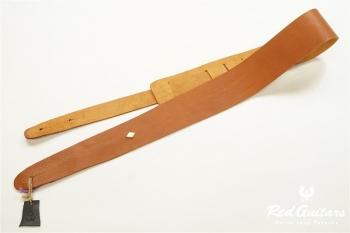 Plain Leather - Camel & Rhombus Studs